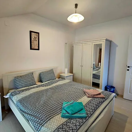 Barrique 24 - 5 - Breakfast Delivered & Minibar - Officially Classified * Brasov