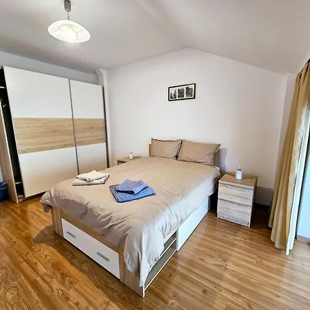 Barrique 24 - 5 - Breakfast Delivered & Minibar - Officially Classified Apartment Brasov