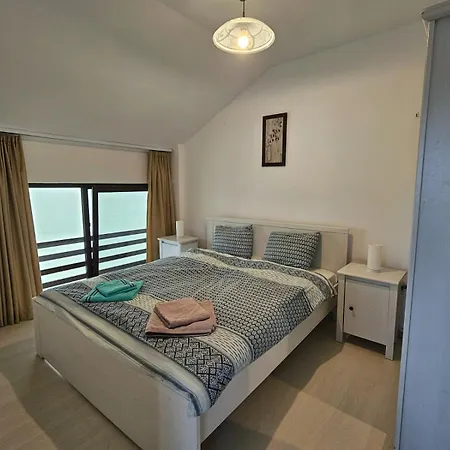 Barrique 24 - 5 - Breakfast Delivered & Minibar - Officially Classified * Brasov