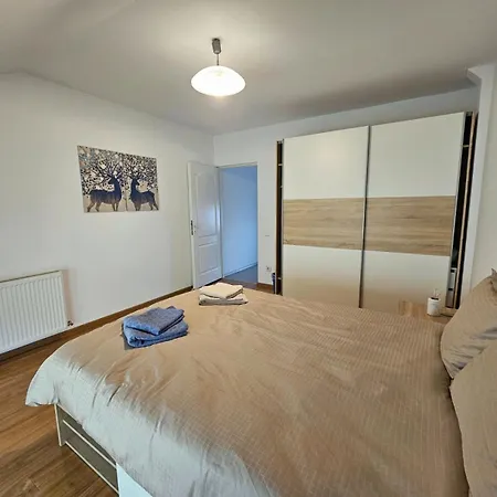 Barrique 24 - 5 - Breakfast Delivered & Minibar - Officially Classified